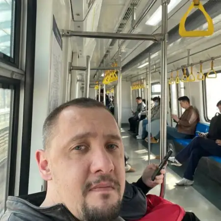 Абу&nbsp;Исма, 40Россия 