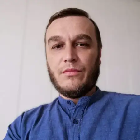 Тахир, 43Россия