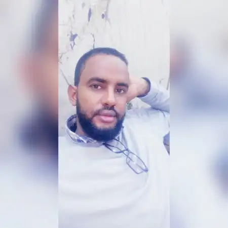 Abdirakib, 37Кения 