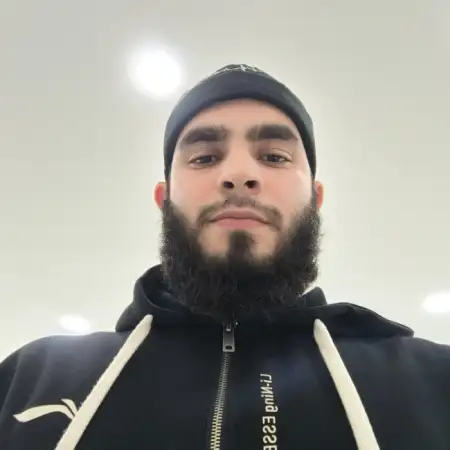 Самир, 26Азербайджан