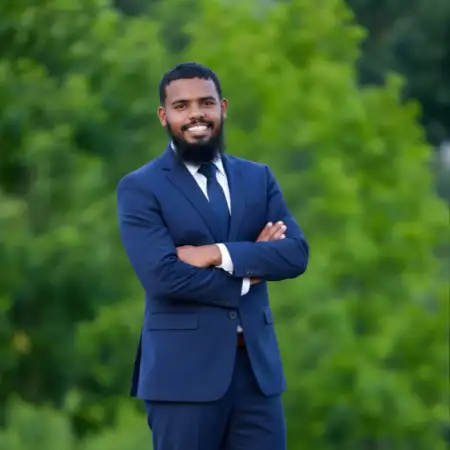 Ahmed, 26Пакистан 
