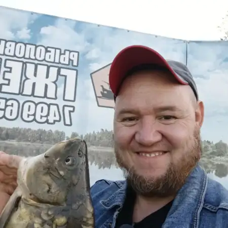 Хаджи, 40Россия