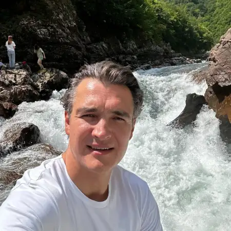 Дамир, 44Россия 