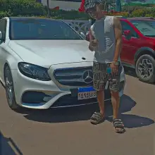 Фото Y 1 النفس الي اعزها الله☝️🤍🕊️