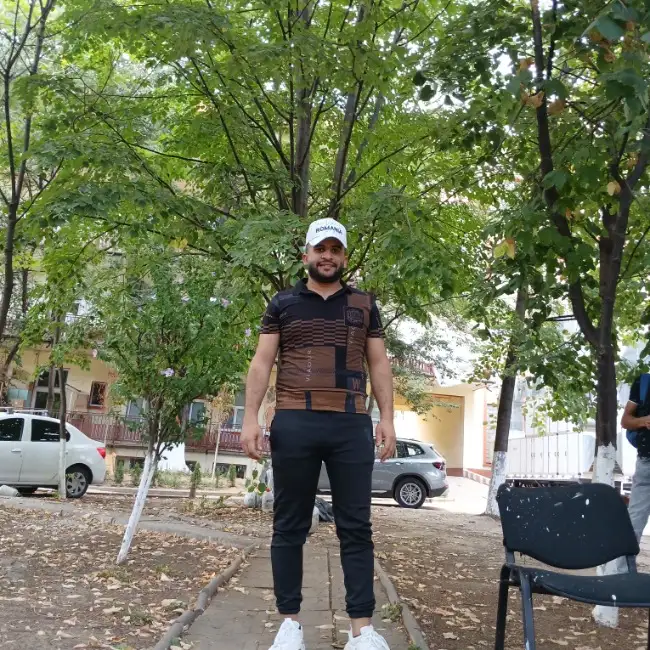 Ahmed, 26, Румыния - Muslim Dating Site