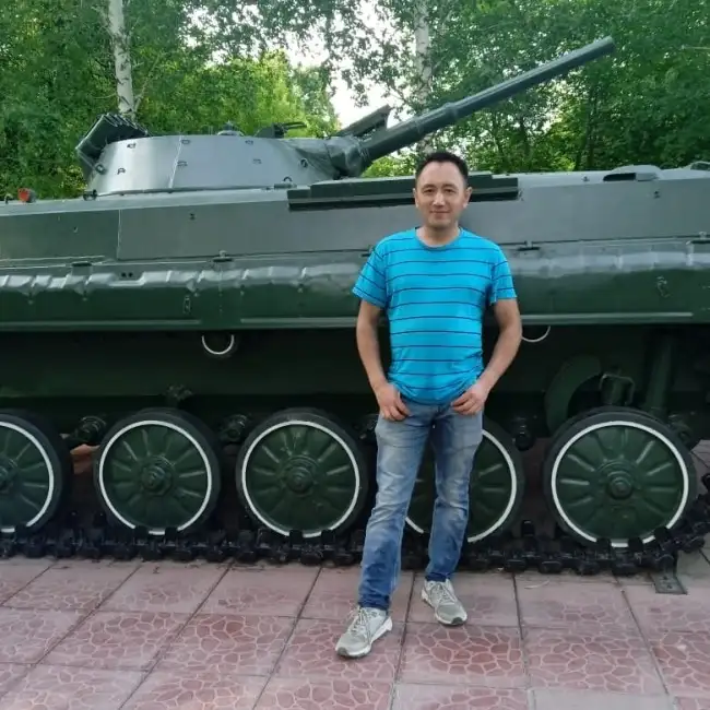Айдар, 44