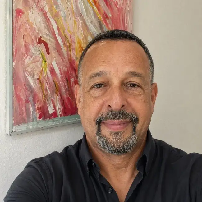 Calvin, 60, США