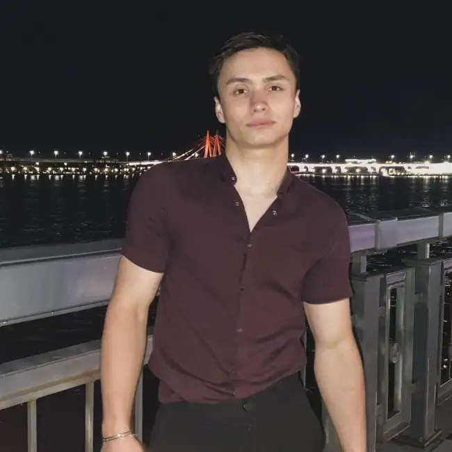Умар, 20, Россия - Muslim Dating Site