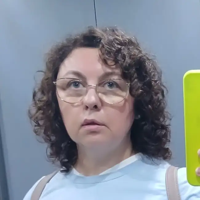 Эльвира, 52