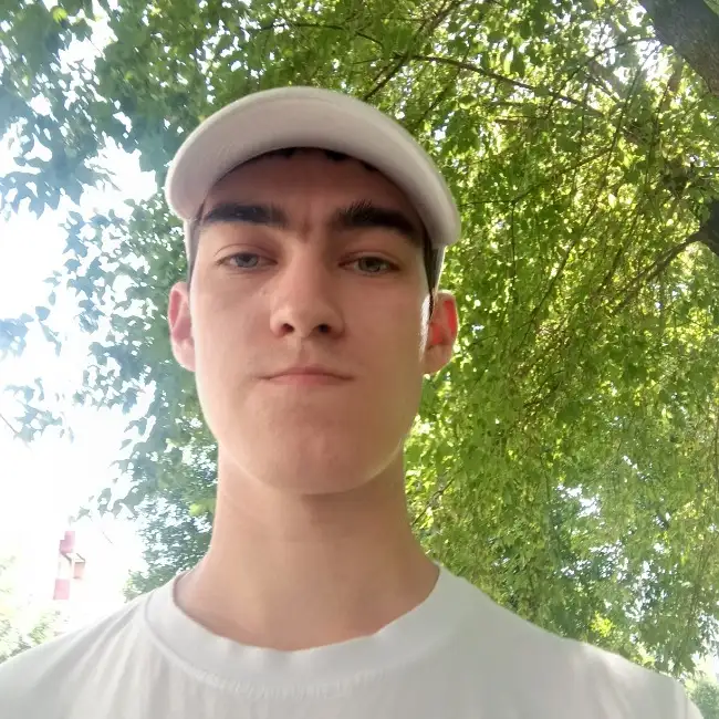 Динар, 23, Россия - Muslim Dating Site