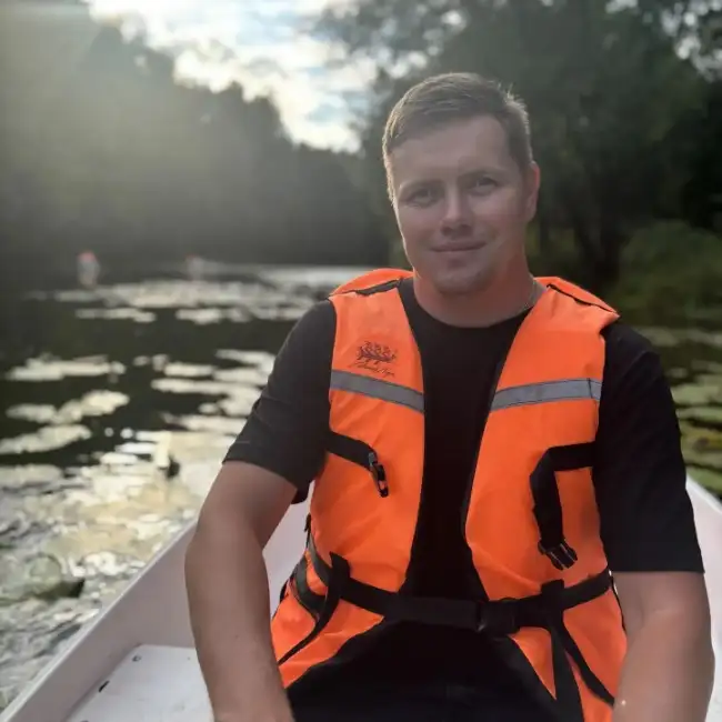 Айнур, 32, Россия