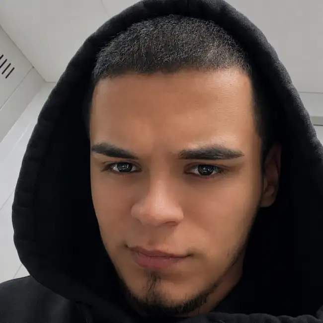 Хус, 26, Россия - Muslim Dating Site