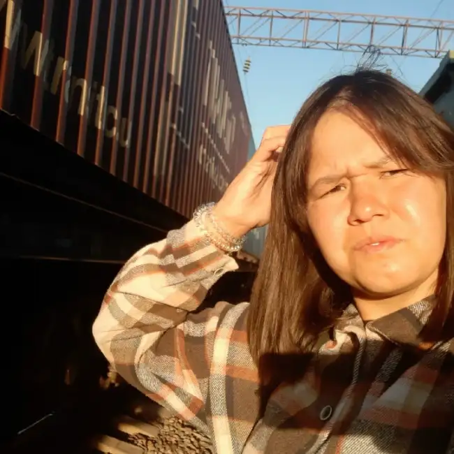 Регина, 24, Россия - Muslim Dating Site