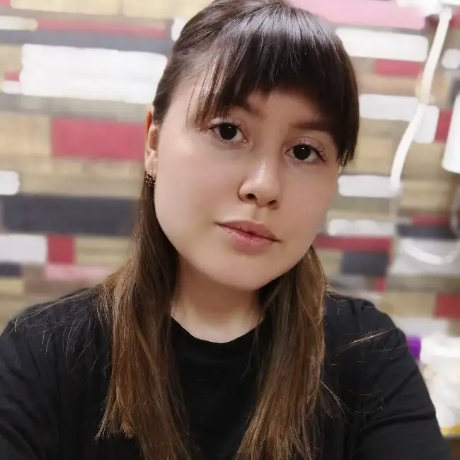 Алина, 23